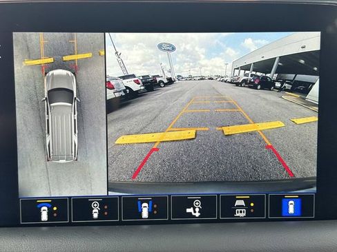 Used 2022 Chevrolet Tahoe RST w/ Luxury Package image 28