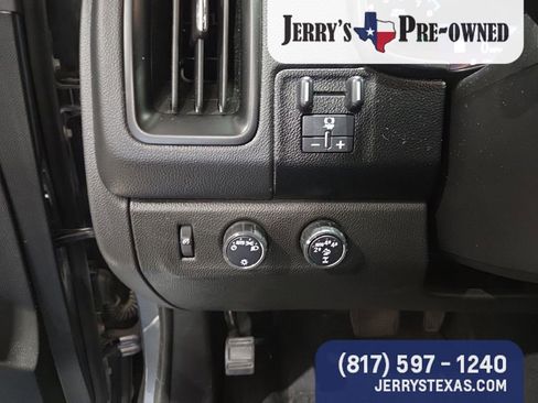 Used 2019 Chevrolet Colorado ZR2 image 12