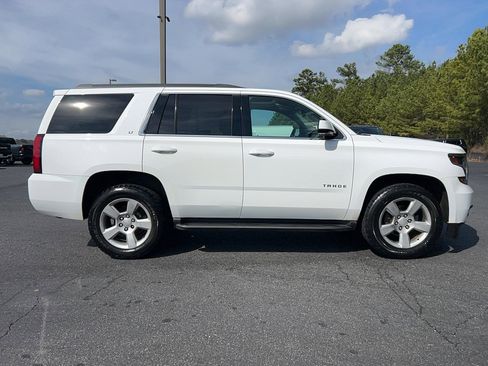 Used 2016 Chevrolet Tahoe LT image 4
