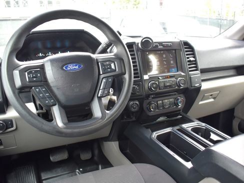 Used 2018 Ford F150 XL w/ Equipment Group 101A Mid AWD/4WD image 2