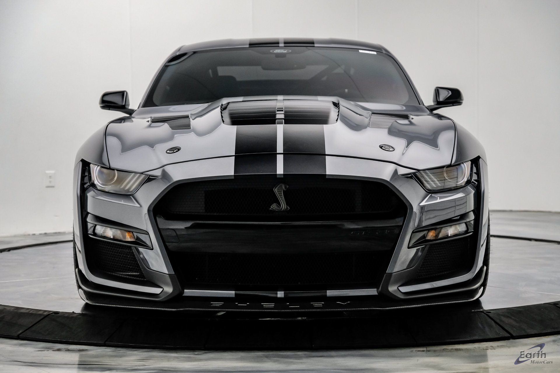 Used 2021 Ford Mustang Shelby GT500 w/ Technology Package RWD image 33