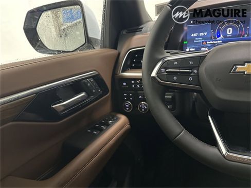 New 2026 Chevrolet Suburban High Country image 7