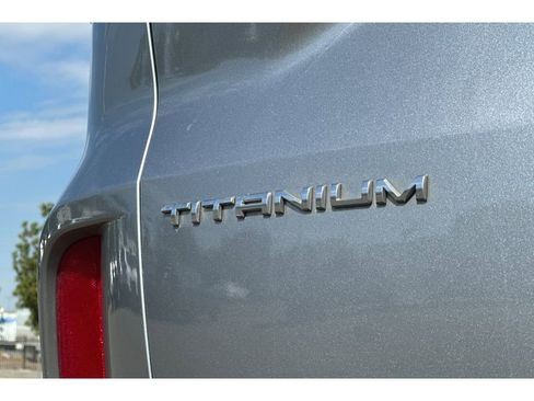 Used 2021 Ford Escape Titanium image 53