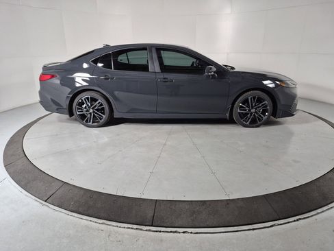 New 2026 Toyota Camry Hybrid image 5