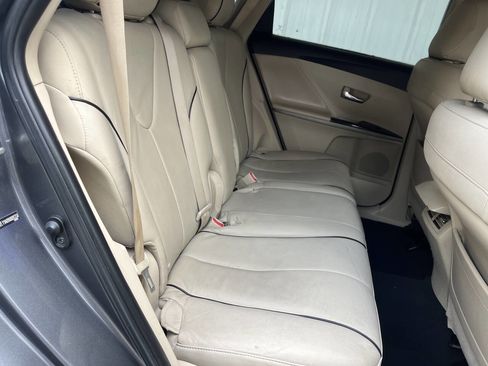 Used 2009 Toyota Venza image 15