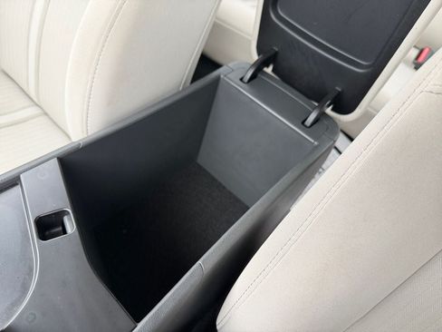Used 2025 Hyundai Sonata SEL FWD image 33