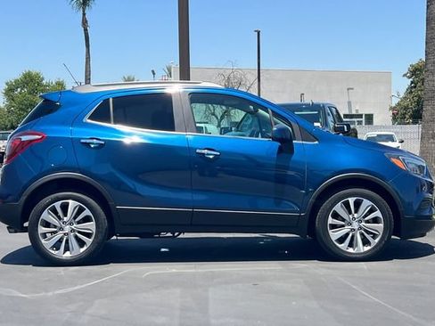 Used 2020 Buick Encore Preferred w/ Safety Package FWD image 3