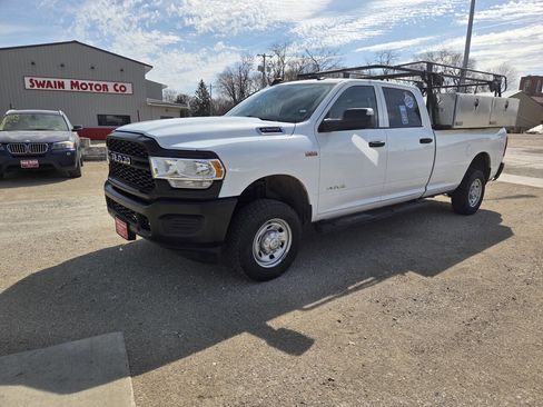 Used 2022 RAM 2500 Tradesman image 2