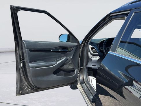 Certified 2023 Kia Seltos S w/ Navigation Package FWD image 20