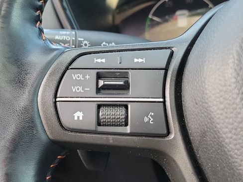 Used 2025 Honda CR-V Sport-L image 27