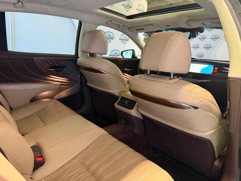 Used 2020 Lexus LS 500 AWD w/ Interior Upgrade Package image 22
