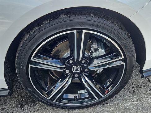 Used 2025 Honda Accord Sport image 10