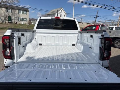 New 2025 Ford Ranger XLT w/ FX4 Off-Road Package image 43