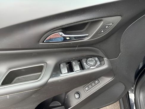 Used 2024 Chevrolet Equinox Premier AWD/4WD image 13