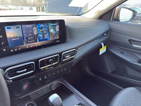 New 2026 Nissan Sentra SV image 20