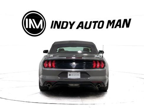 Used 2018 Ford Mustang Premium image 5