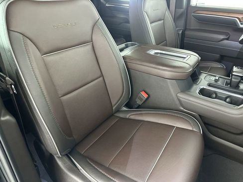 Used 2022 GMC Sierra 1500 Denali AWD/4WD image 31