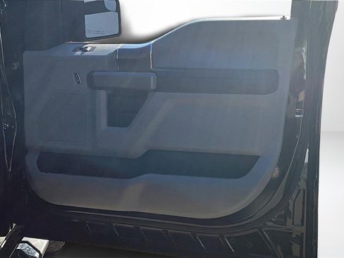 Used 2016 Ford F150 XLT w/ XTR Package image 27