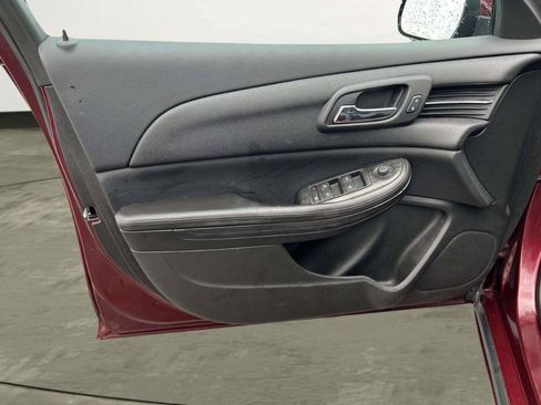 Used 2016 Chevrolet Malibu LT w/ Power Convenience Package FWD image 7