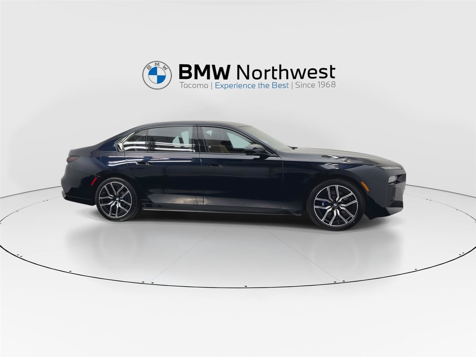New 2026 BMW 760i xDrive w/ Executive Package AWD/4WD image 5