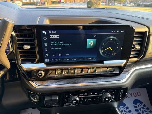 Used 2024 Chevrolet Silverado 2500 LTZ w/ LTZ Plus Package image 17