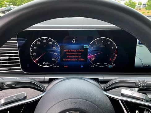 Used 2025 Mercedes-Benz GLE 350 4MATIC image 28