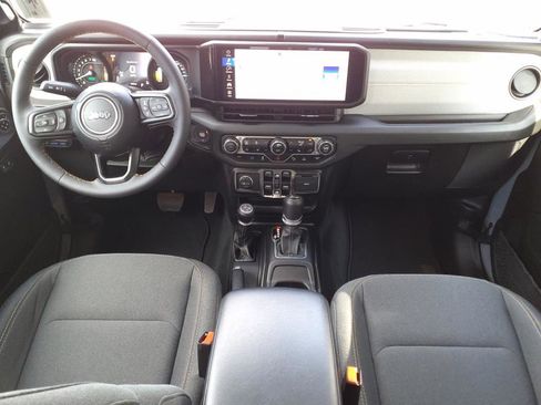 Used 2024 Jeep Wrangler Sport S w/ Convenience Group image 9