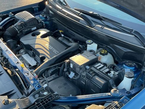 Used 2020 GMC Terrain SLT image 18