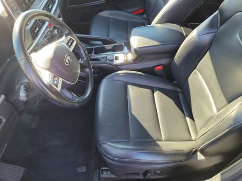 Used 2021 Kia Telluride S image 19