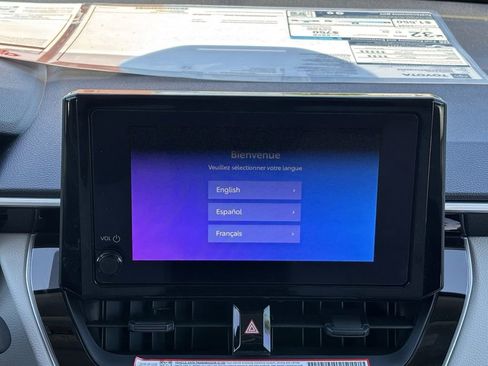 Used 2026 Toyota Corolla Cross L image 19