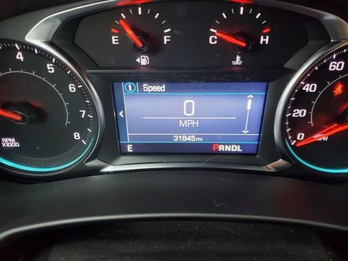 Certified 2023 Chevrolet Equinox RS w/ LPO, Floor Liner Package image 28