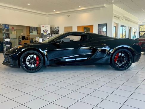 New 2026 Chevrolet Corvette Z06 w/ Stealth Interior Trim Package RWD image 2