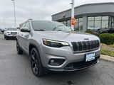 Used 2020 Jeep Cherokee Latitude Plus image 2