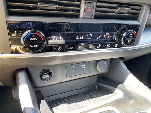 New 2026 Nissan Rogue SV AWD/4WD image 10