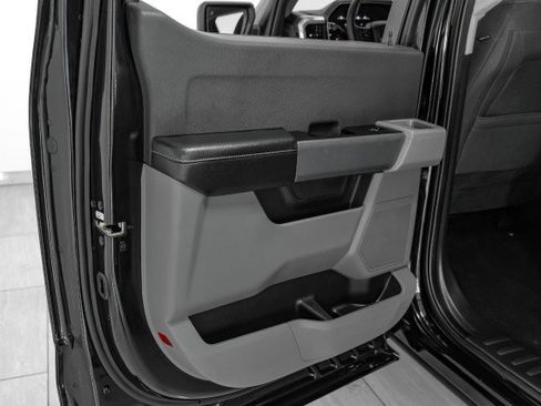 Used 2022 Ford F150 XLT image 40