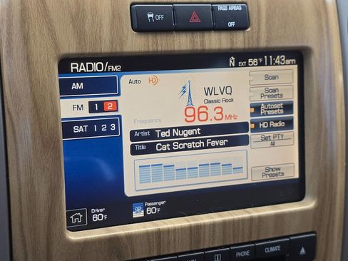 Used 2011 Ford F150 Lariat w/ Lariat Plus Pkg image 7