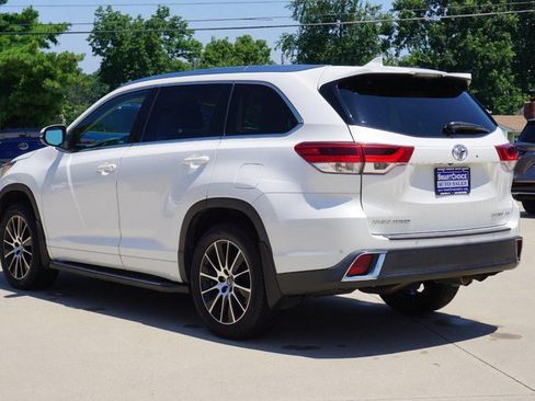 Used 2019 Toyota Highlander Limited AWD/4WD image 5