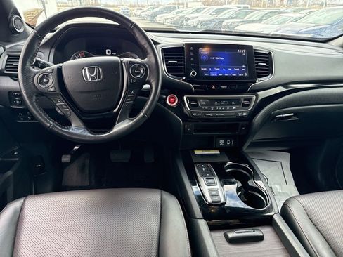 Certified 2023 Honda Ridgeline Black Edition image 10