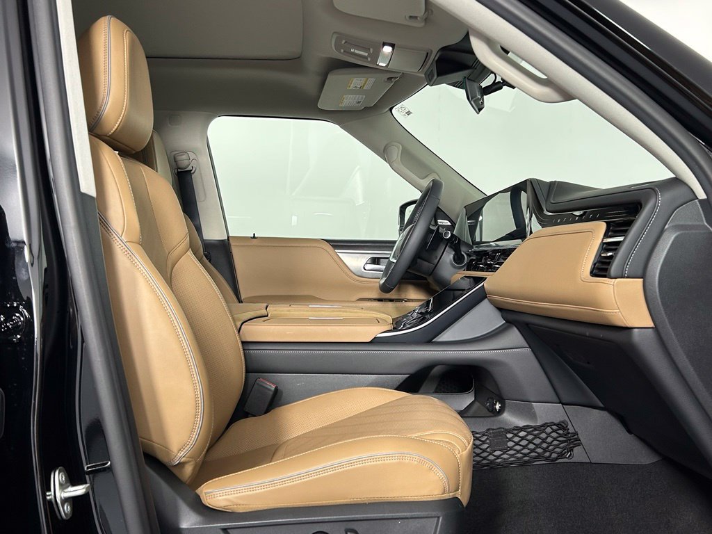 Used 2026 INFINITI QX80 Luxe w/ Cargo Package AWD/4WD image 10