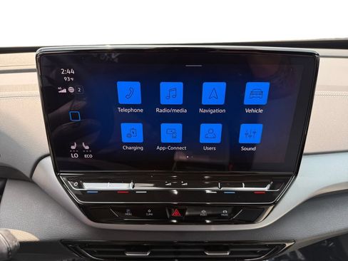 Used 2023 Volkswagen ID.4 Pro RWD image 15