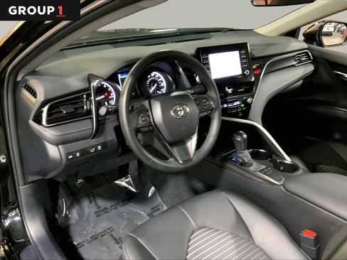 Used 2024 Toyota Camry SE FWD image 18