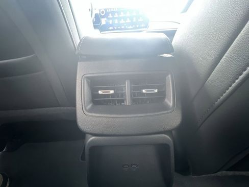 Certified 2024 Chevrolet Equinox EV RS image 20