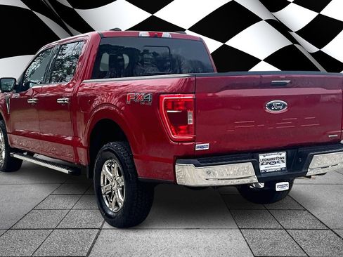 Certified 2022 Ford F150 XLT w/ Equipment Group 302A High image 12