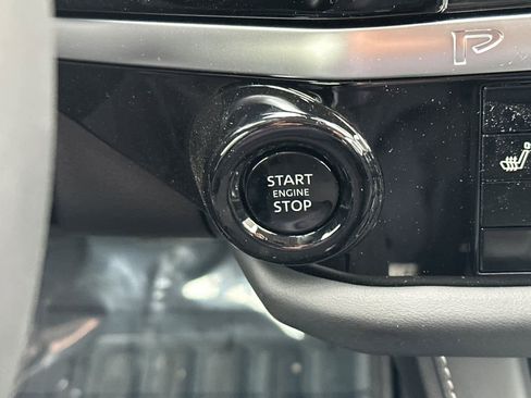 New 2026 Nissan Pathfinder SL image 22