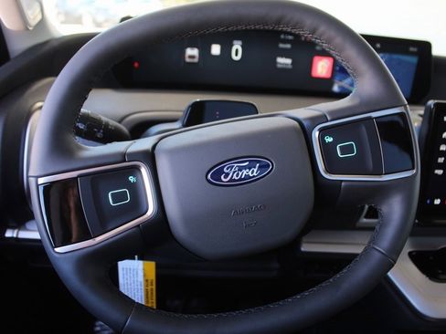 New 2025 Ford Expedition Max Active image 33