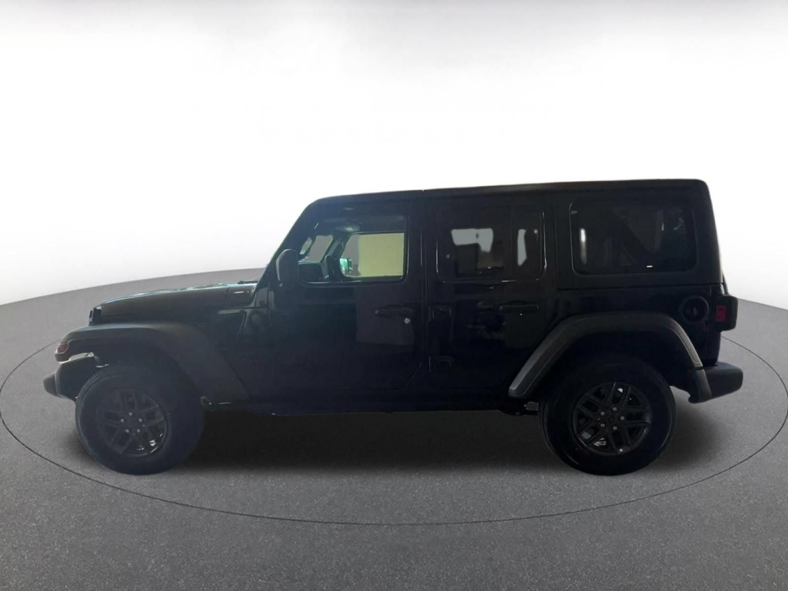 Used 2025 Jeep Wrangler Unlimited Sport AWD/4WD image 6