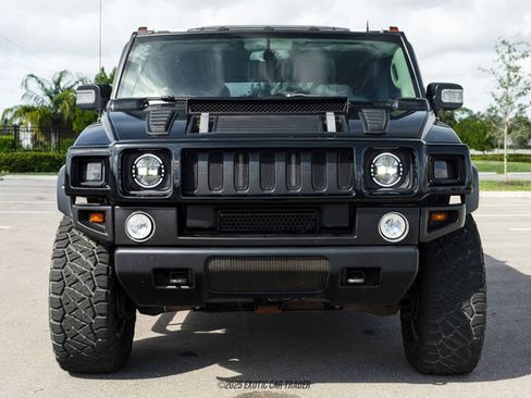 Used 2004 HUMMER H2 w/ Preferred Equipment Group image 13