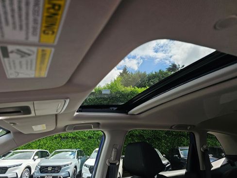 Certified 2025 Honda CR-V EX image 25