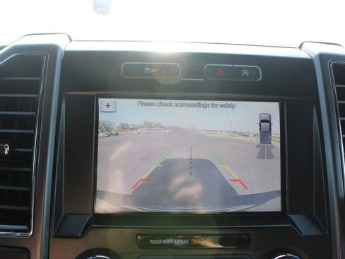 Used 2017 Ford F150 XLT w/ Equipment Group 302A Luxury image 34