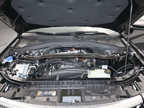 New 2026 Ford Explorer Platinum image 13
